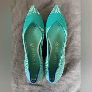 Rothys “The Point” in Calypso Size 8.5 *RETIRED!*
